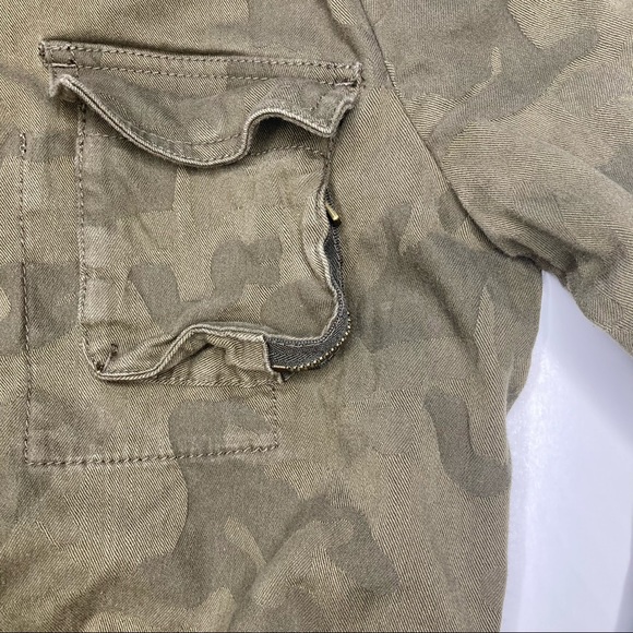 7 For All Mankind Camo Jacket Zip Snap Size Small - Picture 3 of 7